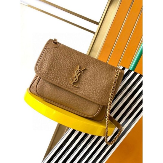 Replica Borse media Saint Laurent Niki a catena agnello martellata sughero scuro Riproduzione Fedele Borse Replica media Saint Laurent Niki a catena agnello martellata sughero scuro imitazioni