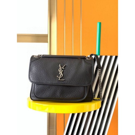 Replica Borsa media Saint Laurent Niki a catena agnello martellata nera Riproduzione Fedele Borsa media Saint Laurent Niki a catena agnello martellata nera imitazioni
