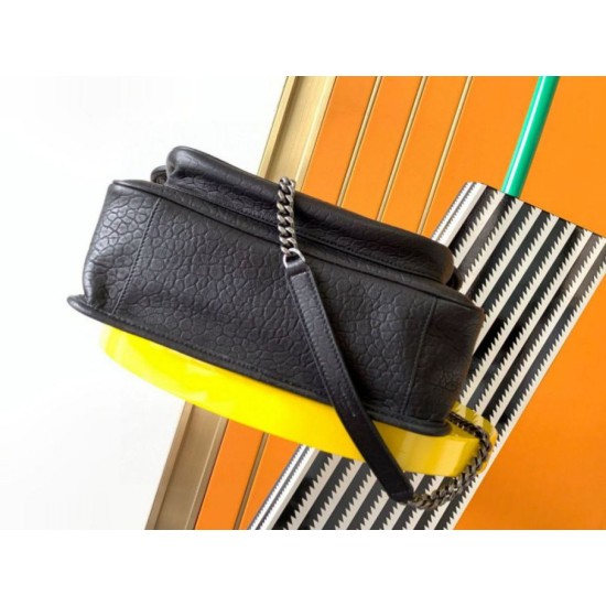 Replica Borsa media Saint Laurent Niki a catena agnello martellata nera Riproduzione Fedele Borsa media Saint Laurent Niki a catena agnello martellata nera imitazioni