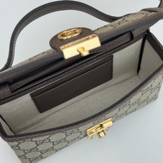 Replica Gucci 837466 Perfetta a tracolla maxi Softbit oversize in suede Marrone Imitazioni Replica Gucci 837466 Perfetta a tracolla maxi Softbit oversize in suede Marrone