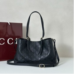 Borsa a tracolla piccola Gucci GG Emblem 847281 Marrone Borsa a tracolla piccola Gucci GG Emblem 847281 Marrone