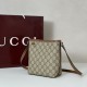 Replica Borsa a tracolla Gucci Half Horsebit Mini/media 860787 Pelle Granata Bianco Imitazioni Replica Borsa a tracolla Gucci Half Horsebit Mini/media 860787 Pelle Granata Bianco