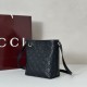 Replica Gucci 847090 Borse a secchiello nano con GG Emblem in tessuto marrone Imitazioni Replica Gucci 847090 Borse a secchiello nano con GG Emblem in tessuto marrone