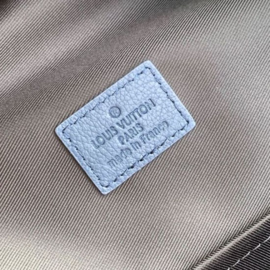 Replica Borse Firmate zaino Discovery Louis Vuitton da uomo M14884 Blu Imitazioni Replica Borse Firmate zaino Discovery Louis Vuitton da uomo M14884 Blu