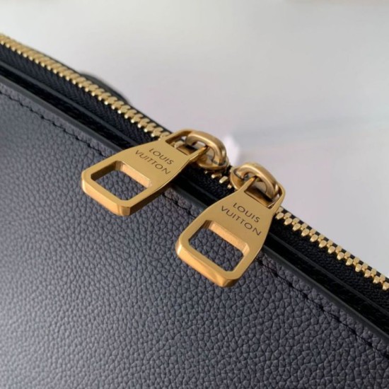 Replica Borsa tote Louis Vuitton Low Key Duffle M26257 Nera