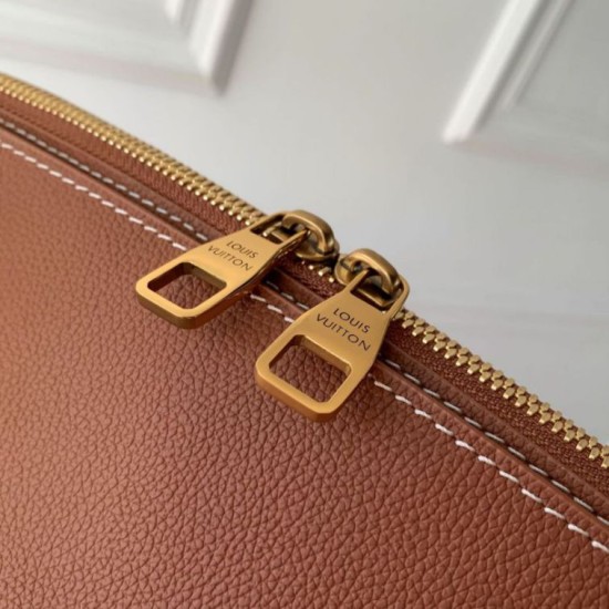 Replica Borsa tote Louis Vuitton Low Key Duffle M26688 Marrone Imitazioni Replica Borsa tote Louis Vuitton Low Key Duffle M26688 Marrone