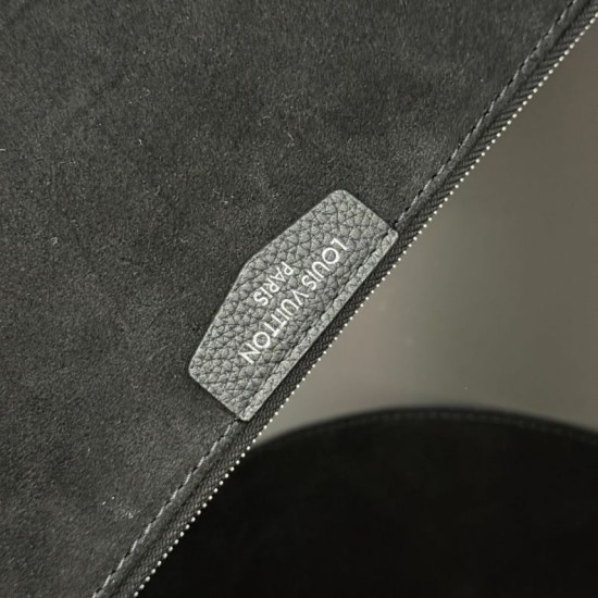 Replica Perfetta hobo da uomo Louis Vuitton Verso M27022 Nera Imitazioni Replica Perfetta hobo da uomo Louis Vuitton Verso M27022 Nera