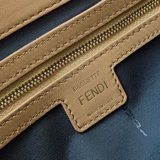 Replica Borse media Fendi Baguette in nappa beige FF Riproduzione Fedele Borse Replica media Fendi Baguette in nappa beige FF imitazioni
