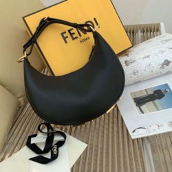 Replica Fendi Fendigraphy Piccola Borse Hobo Nero Riproduzione Fedele Fendi Fendigraphy Piccola Borse Replica Hobo Nero imitazioni