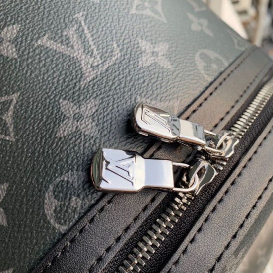 Replica Zaino Louis Vuitton Discovery Zaino PM M22558 Riproduzione Fedele Zaino Louis Vuitton Discovery Zaino PM M22558 imitazioni