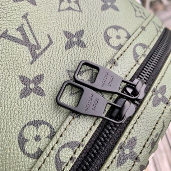 Replica Zaino Louis Vuitton Discovery PM Tela monogramma verde M46802 Riproduzione Fedele Zaino Louis Vuitton Discovery PM Tela monogramma verde M46802 imitazioni
