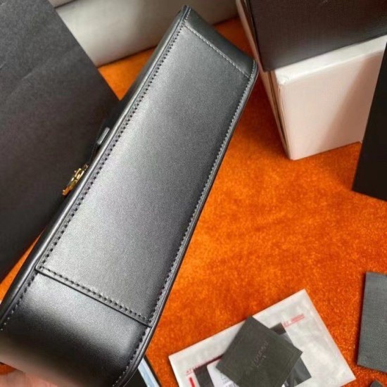Replica YSL Saint Laurent Le 5 à 7 Borse Hobo Nera Riproduzione Fedele YSL Saint Laurent Le 5 à 7 Borse Replica Hobo Nera imitazioni