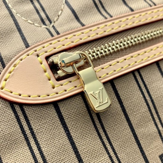 Replica Borsa LV Neverfull Bandoulière Inside Out GM M11948 Riproduzione Fedele Borsa LV Neverfull Bandoulière Inside Out GM M11948 imitazioni