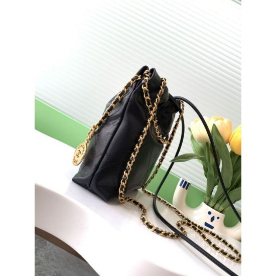 Replica Borsa Mini Chanel 22 Pelle di Vitello Lucida AS3980 Nera Imitazioni Replica Borsa Mini Chanel 22 Pelle di Vitello Lucida AS3980 Nera