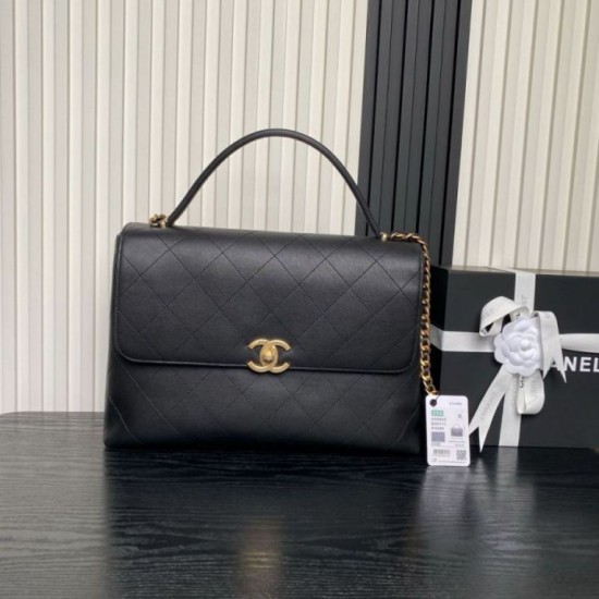 Replica Borsa Maxi Flap Chanel Con Manico Superiore AS5543 Nera Imitazioni Replica Borsa Maxi Flap Chanel Con Manico Superiore AS5543 Nera