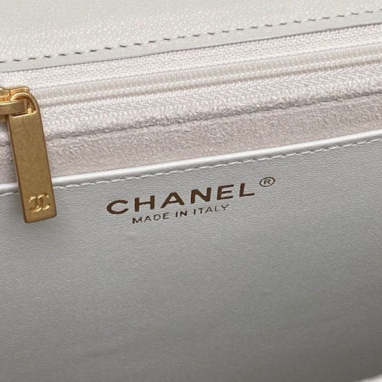Replica Borse Imitazioni Maxi Flap Chanel Con Manico Superiore AS5543 Bianca Imitazioni Replica Borse Imitazioni Maxi Flap Chanel Con Manico Superiore AS5543 Bianca