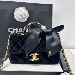 Replica Borse Imitazioni Chanel Mini con patta e manico AS5875 Nero Imitazioni Replica Borse Imitazioni Chanel Mini con patta e manico AS5875 Nero