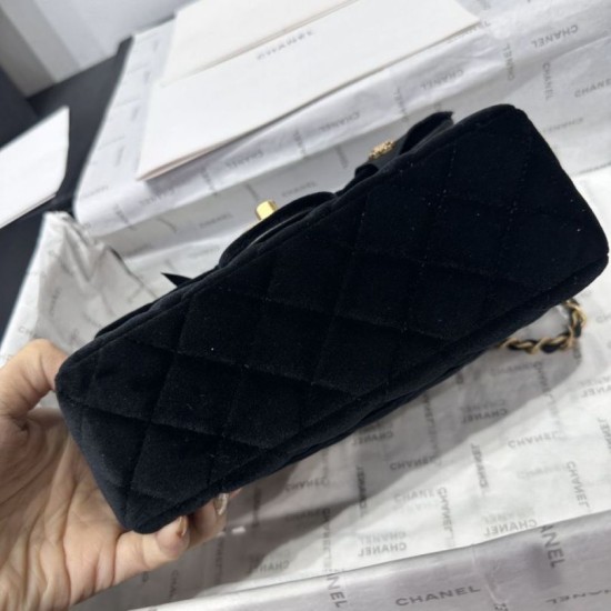 Replica Borse Imitazioni Chanel Mini con patta e manico AS5875 Nero Imitazioni Replica Borse Imitazioni Chanel Mini con patta e manico AS5875 Nero