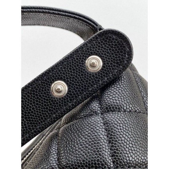 Replica Borse Imitazioni Chanel Hobo trapuntata con catena AP4850 Nero Imitazioni Replica Borse Imitazioni Chanel Hobo trapuntata con catena AP4850 Nero