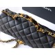 Replica Borsa Chanel Piccola con patta e manico superiore AS5702 Nero Imitazioni Replica Borsa Chanel Piccola con patta e manico superiore AS5702 Nero