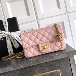 Replica Borse  Chanel piccola con patta classica CF in pelle di agnello lucida rosa