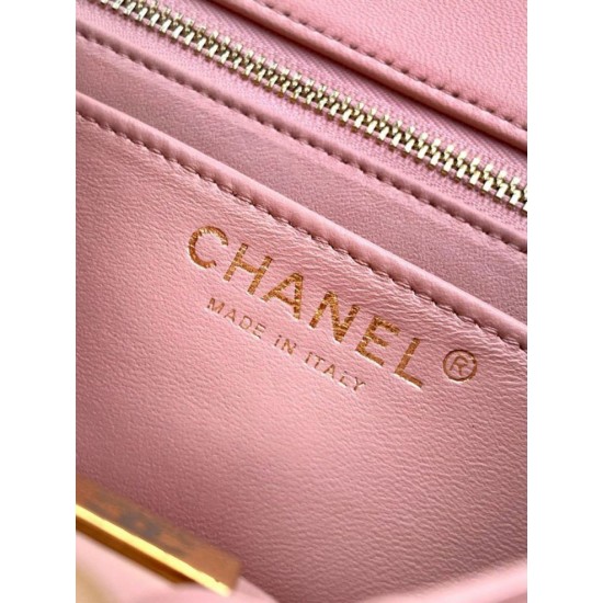 Replica Borse Chanel piccola con patta classica CF in pelle di agnello lucida rosa Imitazioni Replica Borse Chanel piccola con patta classica CF in pelle di agnello lucida rosa