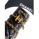 Replica Borse Imitazioni Chanel piccola con patta classica CF in pelle di agnello lucida nera Imitazioni Replica Borse Imitazioni Chanel piccola con patta classica CF in pelle di agnello lucida nera