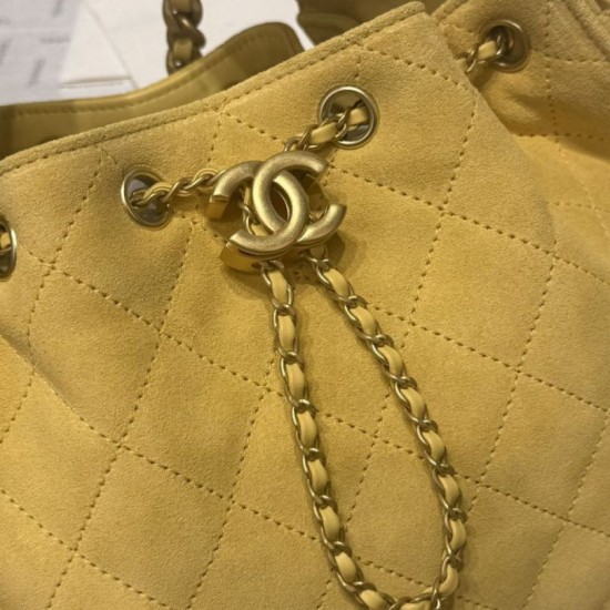 Replica Chanel AS5293, borsa a secchiello con coulisse piccola Hobo Vintage, pelle di daino gialla Imitazioni Replica Chanel AS5293, borsa a secchiello con coulisse piccola Hobo Vintage, pelle di daino gialla