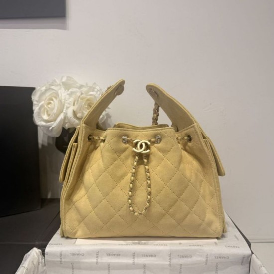 Replica Chanel AS5293, borsa a secchiello con coulisse piccola Hobo Vintage, pelle di daino gialla Imitazioni Replica Chanel AS5293, borsa a secchiello con coulisse piccola Hobo Vintage, pelle di daino gialla