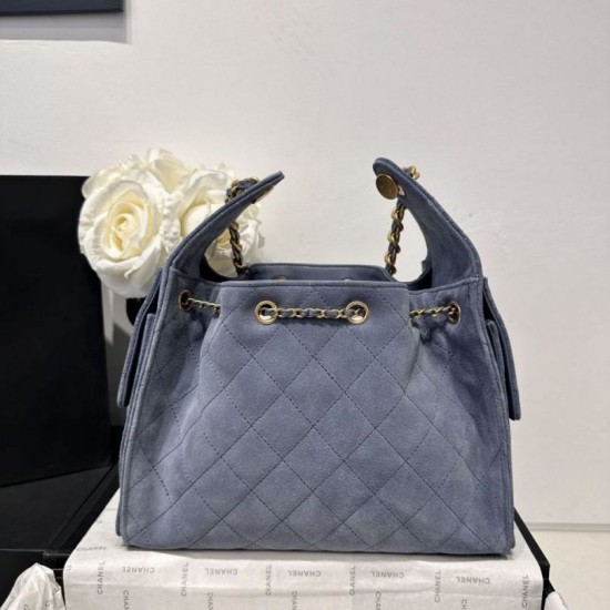 Replica Chanel AS5293, borsa a secchiello con coulisse piccola Hobo Vintage, pelle di daino blu Imitazioni Replica Chanel AS5293, borsa a secchiello con coulisse piccola Hobo Vintage, pelle di daino blu