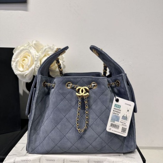 Replica Chanel AS5293, borsa a secchiello con coulisse piccola Hobo Vintage, pelle di daino blu Imitazioni Replica Chanel AS5293, borsa a secchiello con coulisse piccola Hobo Vintage, pelle di daino blu