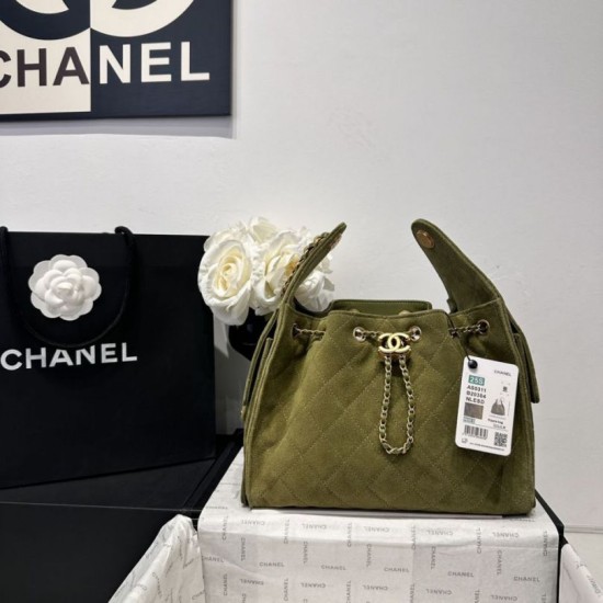 Replica Chanel AS5293, borsa a secchiello con coulisse piccola Hobo Vintage Verde pelle di daino