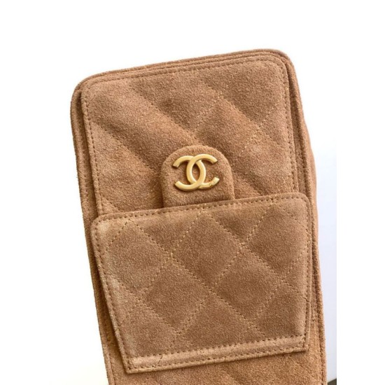 Replica Chanel AS5293 Borse Imitazioni a secchiello piccola Hobo Vintage con coulisse in pelle scamosciata marrone Imitazioni Replica Chanel AS5293 Borse Imitazioni a secchiello piccola Hobo Vintage con coulisse in pelle scamosciata marrone