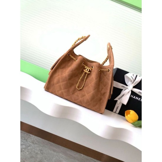 Replica Chanel AS5293 Borse Imitazioni a secchiello piccola Hobo Vintage con coulisse in pelle scamosciata marrone Imitazioni Replica Chanel AS5293 Borse Imitazioni a secchiello piccola Hobo Vintage con coulisse in pelle scamosciata marrone