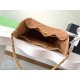 Replica Chanel AS5293 Borse Imitazioni a secchiello piccola Hobo Vintage con coulisse in pelle scamosciata marrone Imitazioni Replica Chanel AS5293 Borse Imitazioni a secchiello piccola Hobo Vintage con coulisse in pelle scamosciata marrone