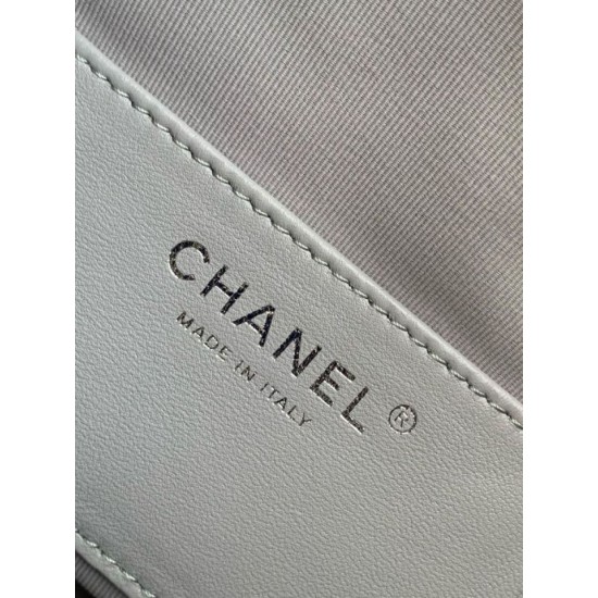 Replica Chanel AS5293 Borsa a secchiello piccola Hobo Vintage con coulisse in pelle scamosciata grigia Imitazioni Replica Chanel AS5293 Borsa a secchiello piccola Hobo Vintage con coulisse in pelle scamosciata grigia