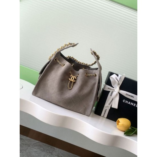 Replica Chanel AS5293 Borse Alta Qualità a secchiello piccola Hobo Vintage con coulisse in pelle scamosciata viola chiaro Imitazioni Replica Chanel AS5293 Borse Alta Qualità a secchiello piccola Hobo Vintage con coulisse in pelle scamosciata viola chiaro