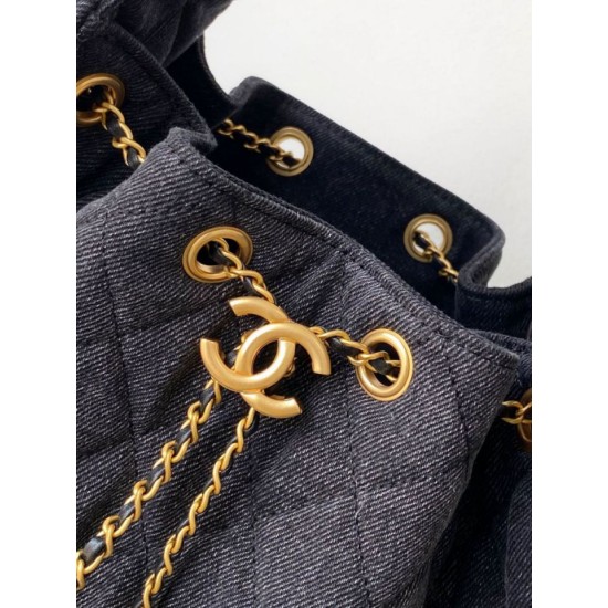 Replica Chanel AS5293 Borsa 1:1 a secchiello piccola Hobo Vintage con coulisse in denim nero Imitazioni Replica Chanel AS5293 Borsa 1:1 a secchiello piccola Hobo Vintage con coulisse in denim nero