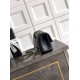 Replica Chanel 25K Bora Pari a patta piccola con pallina dorata in pelle di agnello nera Imitazioni Replica Chanel 25K Bora Pari a patta piccola con pallina dorata in pelle di agnello nera