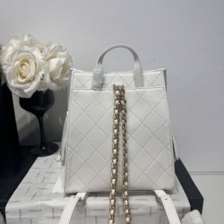 Replica Zaino Chanel 25B Medio in Vitello Granato Bianco AS5600 Imitazioni Replica Zaino Chanel 25B Medio in Vitello Granato Bianco AS5600