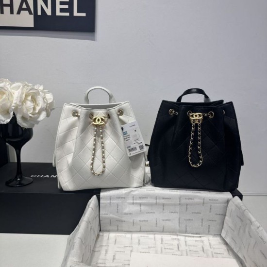 Replica Zaino Chanel 25B Medio in Vitello Granato Bianco AS5600 Imitazioni Replica Zaino Chanel 25B Medio in Vitello Granato Bianco AS5600