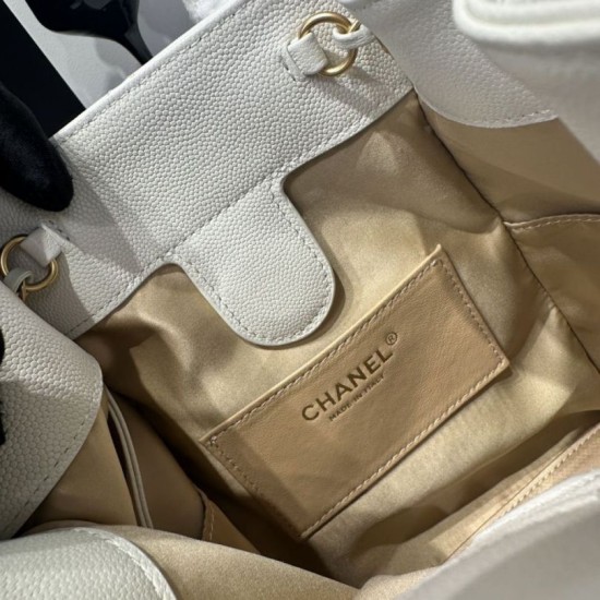 Replica Zaino Chanel 25B Medio in Vitello Granato Bianco AS5600 Imitazioni Replica Zaino Chanel 25B Medio in Vitello Granato Bianco AS5600