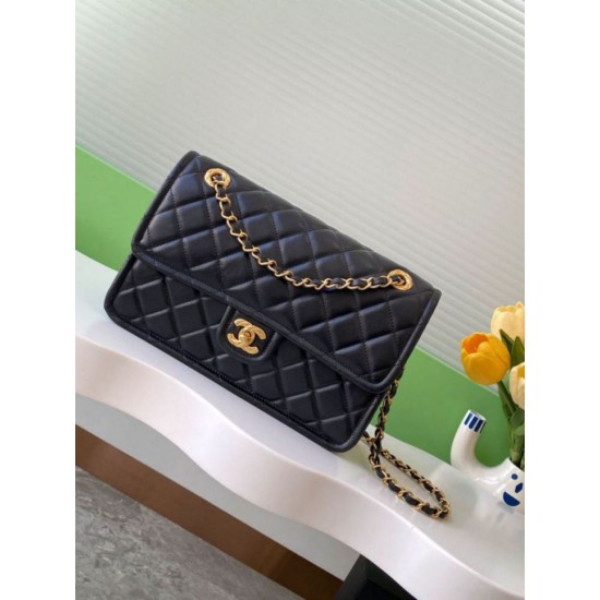Replica Borse  Sweet Flap Chanel 24K Pelle di vacchetta oliata e cerata AS5145 Nero