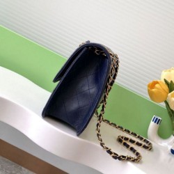 Replica Borsa Sweet Flap Chanel 24K Pelle di vacchetta oliata e cerata AS5145 Blu Imitazioni Replica Borsa Sweet Flap Chanel 24K Pelle di vacchetta oliata e cerata AS5145 Blu