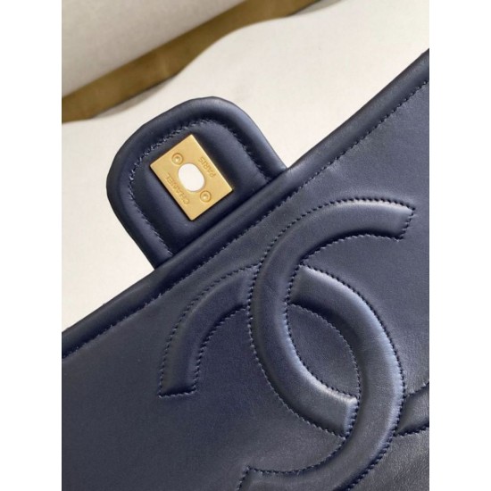 Replica Borsa Sweet Flap Chanel 24K Pelle di vacchetta oliata e cerata AS5145 Blu Imitazioni Replica Borsa Sweet Flap Chanel 24K Pelle di vacchetta oliata e cerata AS5145 Blu