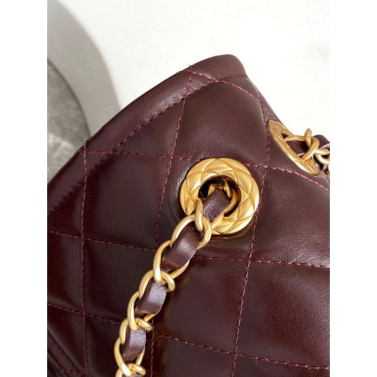 Replica Borsa Chanel Sweet Flap 24K Pelle di vacchetta oliata e cerata AS5145 Borgogna Imitazioni Replica Borsa Chanel Sweet Flap 24K Pelle di vacchetta oliata e cerata AS5145 Borgogna