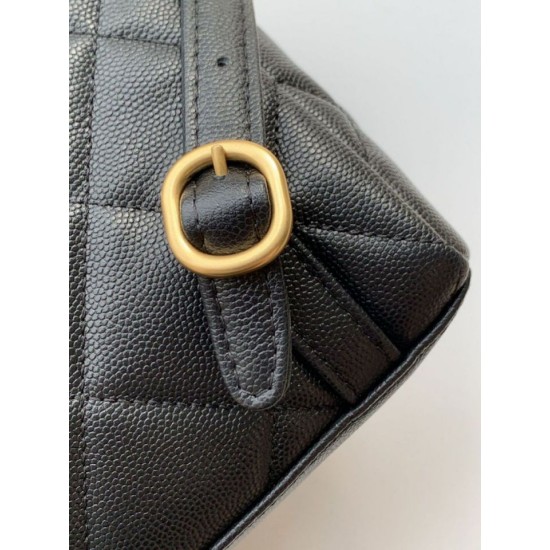 Replica Zaino Chanel 25K Pelle di vitello granata AS5793 Nero Imitazioni Replica Zaino Chanel 25K Pelle di vitello granata AS5793 Nero