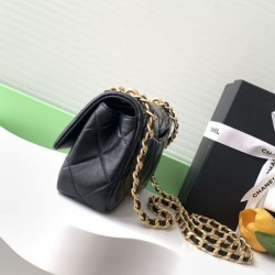 Replica Borsa  1:1 a tracolla Chanel Matelasse Coco AS4595 Nero