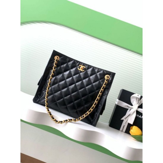 Replica Borsa tote Chanel grande con tracolla a catena AS5303 Nero Imitazioni Replica Borsa tote Chanel grande con tracolla a catena AS5303 Nero