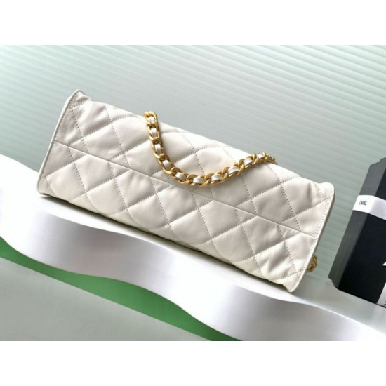 Replica Borse  tote Chanel grande con tracolla a catena AS5303 Bianco